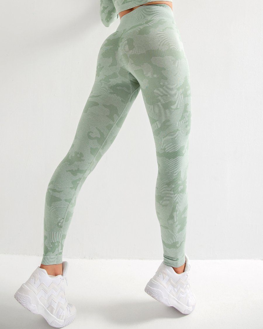 Women Seamless Camo Leggings | Helisette